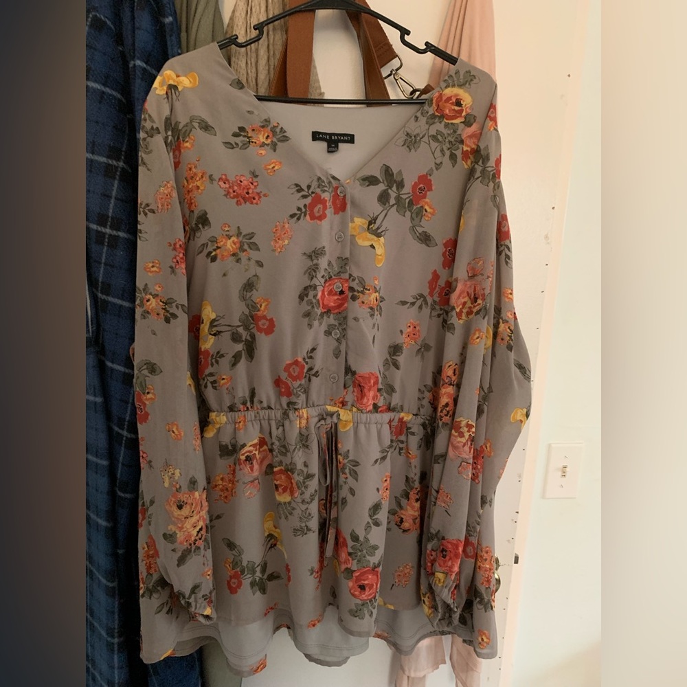 Lane Bryant size 26 floral autumn color top